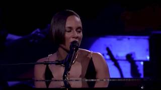 Alicia Keys  Unbreakable Live at iTunes Festival 2012 [upl. by Lleryd994]