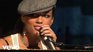 Alicia Keys  Unbreakable Live [upl. by Nirrek410]